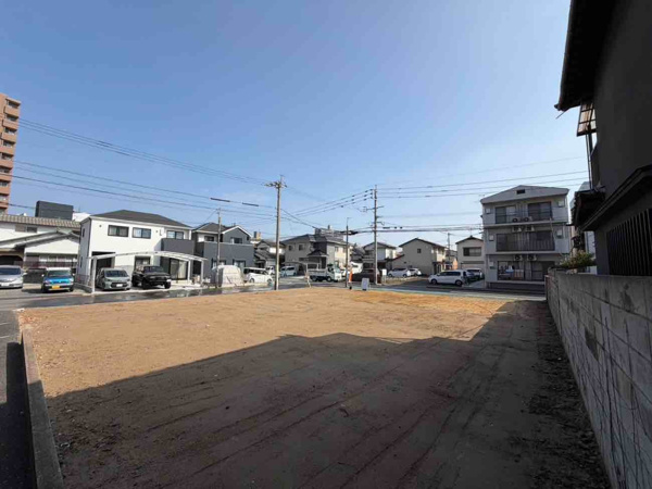 【天神二丁目（3期）の前面道路含む現地写真】