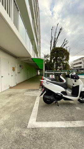 バイク置き場