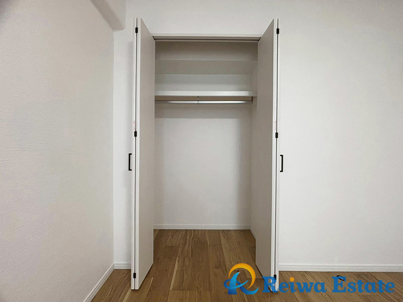 収納付きのお部屋は居室空間を隅々まで使えるのが嬉しいですね。