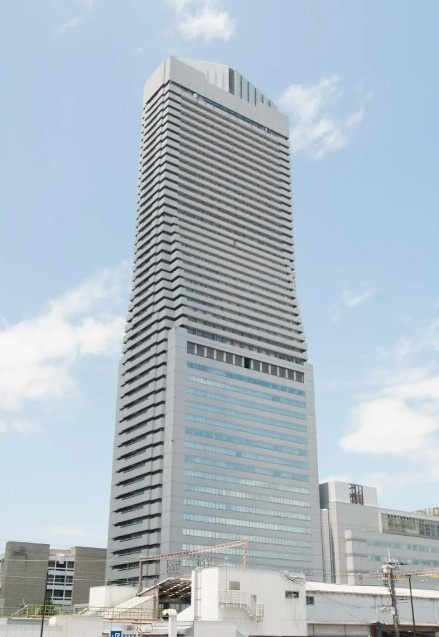 大阪ベイタワー　徒歩約6分