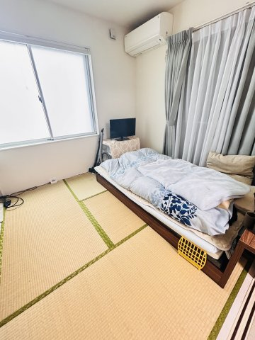 多用途に使用可能な1階和室♪