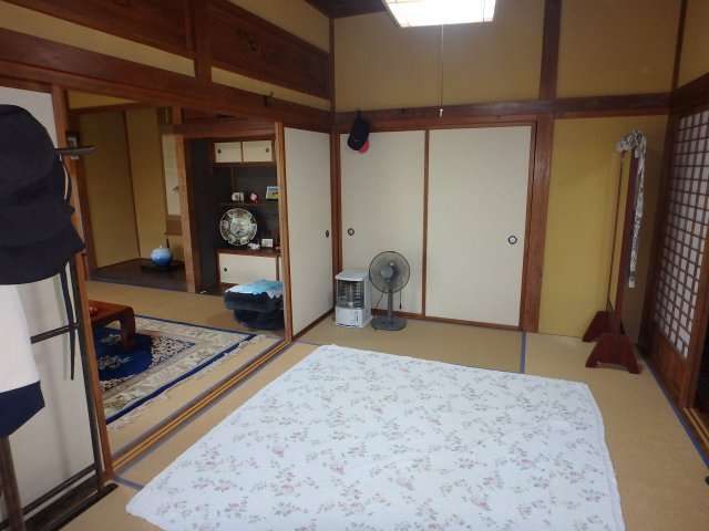 押し入れ