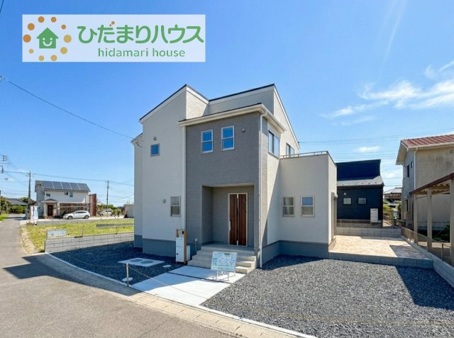 中妻駅徒歩14分で通勤・通学も安心です(*^^*)