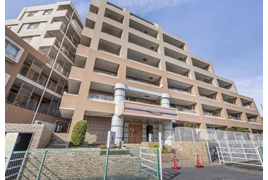 サンクレイドル薬園台弐番館の外観