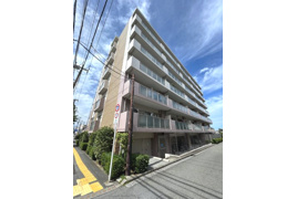 D‘レスティア金沢八景アクオの外観