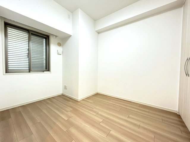 約7.5帖の洋室です。ご夫婦の寝室にいかがでしょうか