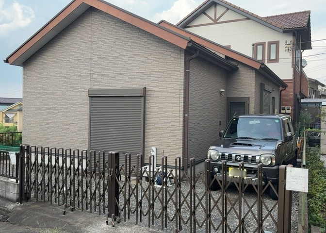 隣家の土地はどうなっているのか、生活利便施設が近くにあるのか、学校まで近いかなど、お客様のライフスタイルにあわせたイメージが重要です。また、近くにあると困る施設が近くにないかも確認するといいでしょう。