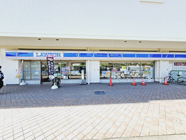 ローソン名谷駅前店