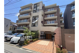 ミオカステーロ狛江アンバーコートの外観