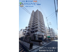 ダイアパレス長良西町6階部分 日当り・眺望良好です 近隣駐車場確保あり 最寄りのバス停徒歩3分 の外観
