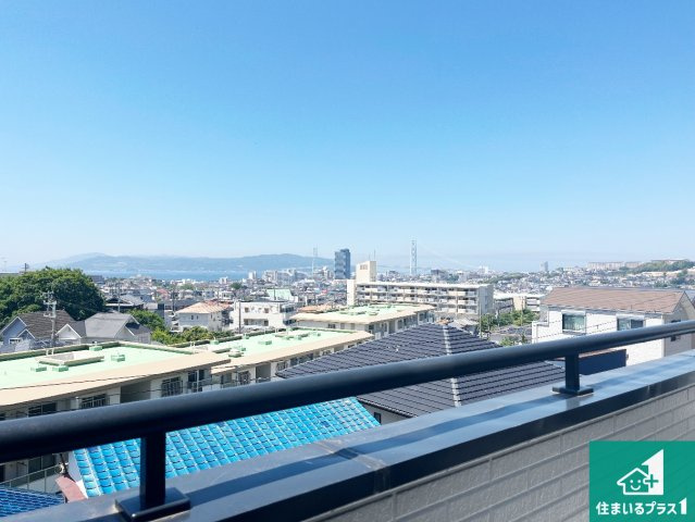ワイドバルコニーは洗濯物を干すスペースが広いのでご家族が多くても安心！