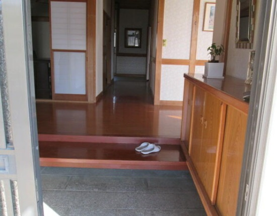 玄関