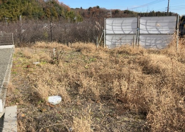人が暮らすうえで日光は大切な要素となります。日当たりの良さは譲れないポイントですね。併せて近くに大きな建築物の建築予定がないか、あるいはそれが可能な土地が近くにないか事前に確認することもお勧めします。