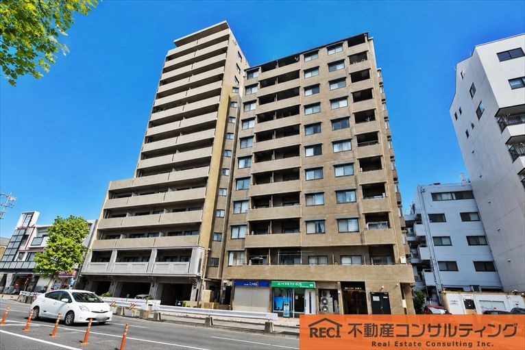 外観：328000674106