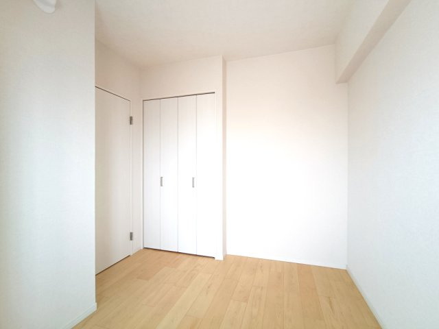 【洋室約4.5帖】