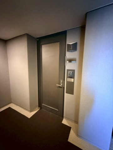 ホテルライクな玄関ドア