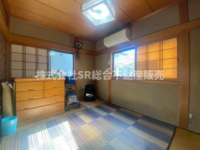 和室、ちょっとしたくつろぎスペースにいかがでしょうか