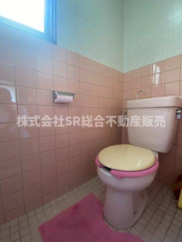 トイレは2か所にあり、朝の身支度がスムーズに行えます！