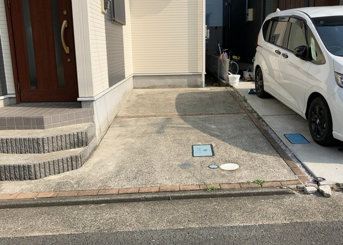 駐車場と明記されていても、最小スペースでつくられた駐車場だと大型車は駐車できなかったり、出入りしにくくなったりする可能性があります。お車のサイズと購入したい物件の駐車場のサイズを現地で確認しましょう。