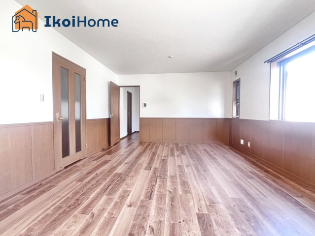 フロアーコーティング・エアコン・壁掛けテレビ・などを住宅ローンに組込む事も可能です        　