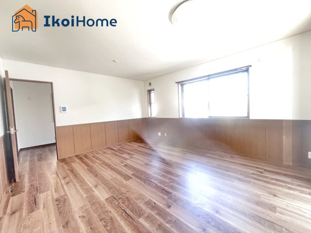 ●年中無休：当日予約可●リビングは長方形で家具を配置しやすい間取りになっています。        　