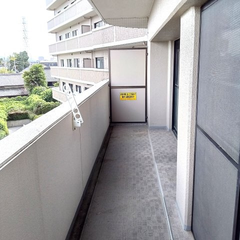 バルコニー