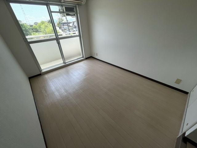 くつろぐには十分な広さですね。　