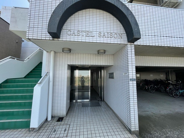 居住者との距離が縮まる住まいの顔ですね。　