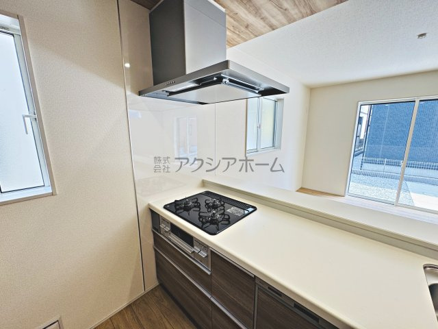 3口コンロ・レンジフード