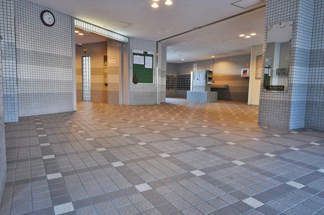 エントランスホール