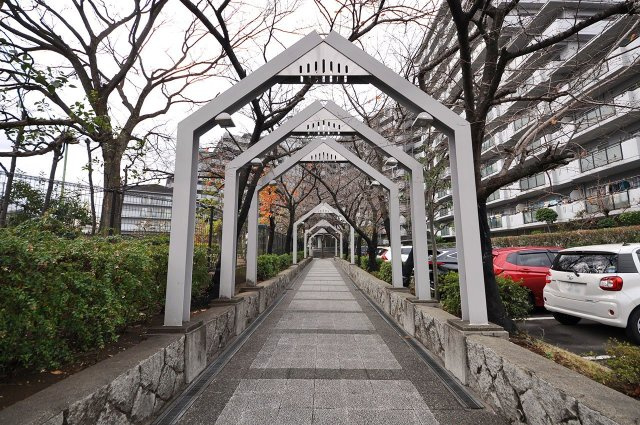 敷地内アーチ