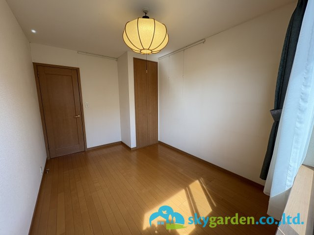 お子さんのいるうちは子供部屋に使ってはいかがでしょうか