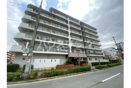 高殿スカイハイツの外観