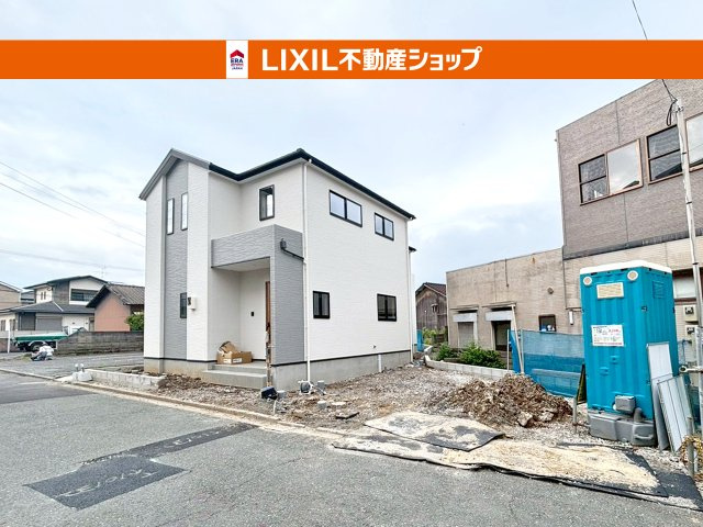 前面道路：幅員5.0mです。駐車は3台可（車種により）