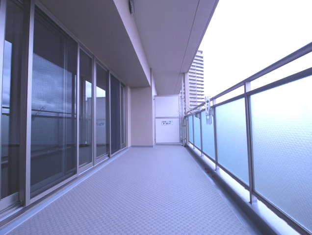 バルコニーになります。　