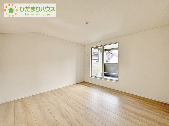 バルコニーに面している洋室は、主寝室にどうぞ(^^)/