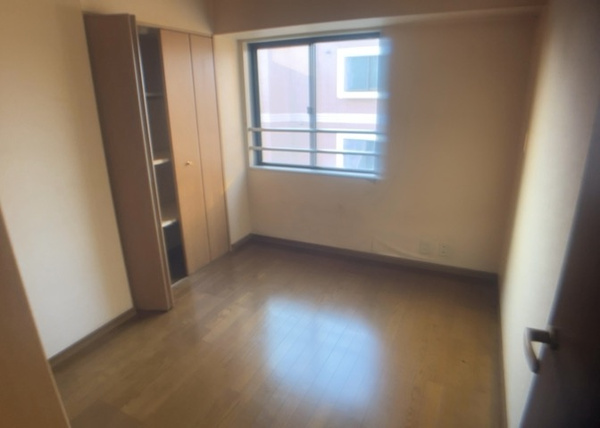 レサージュ南橋本2番館の洋室