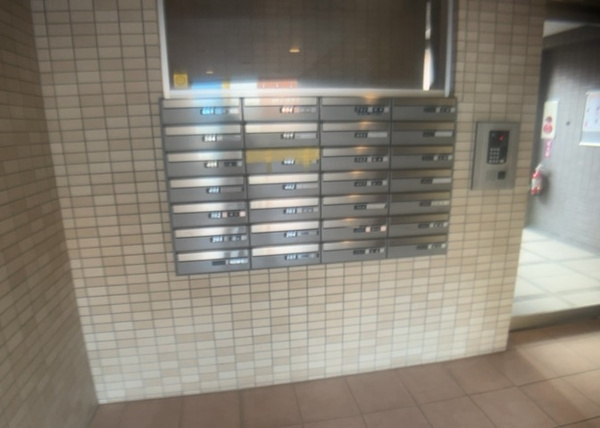 レサージュ南橋本2番館の郵便受け