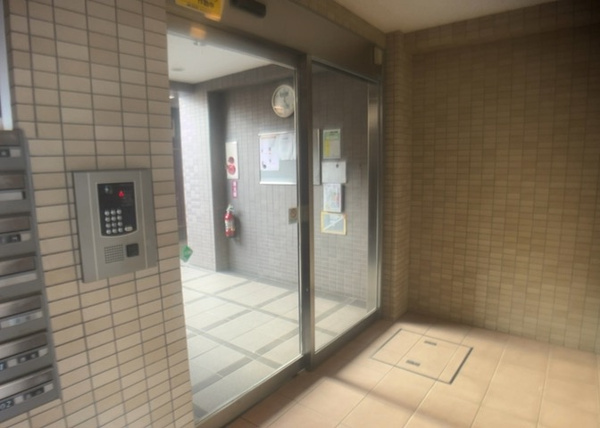 レサージュ南橋本2番館の受付