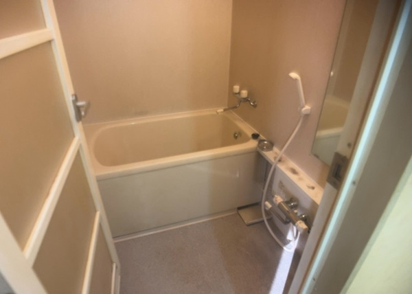 レサージュ南橋本2番館の浴室