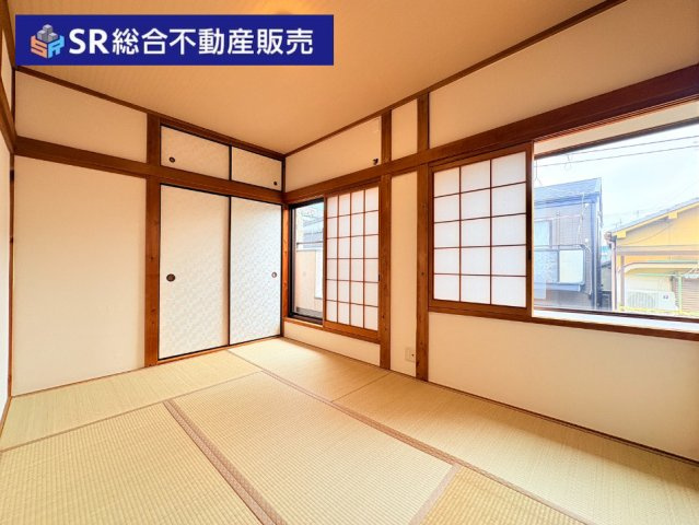 3階6.0帖和室：大容量の押入がございます♪　