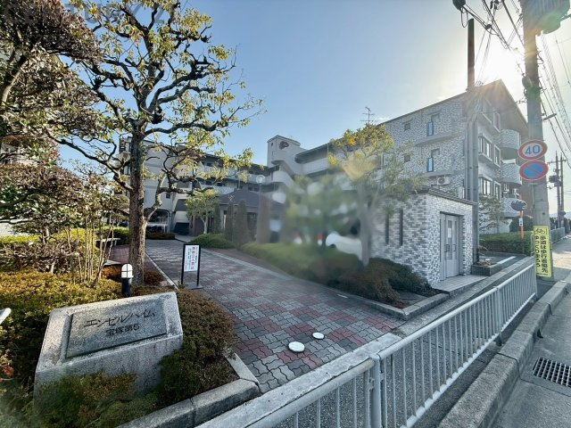 外観：328000605392