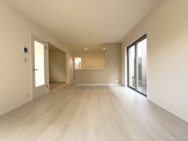 現地写真。リビングです。