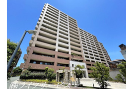 キングスクエア北大阪パークフェリスⅠ番館の外観