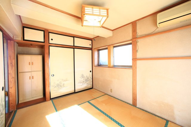 明るい和室です
