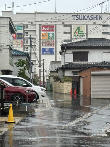 「つかしん」すぐそばの至便な立地です！