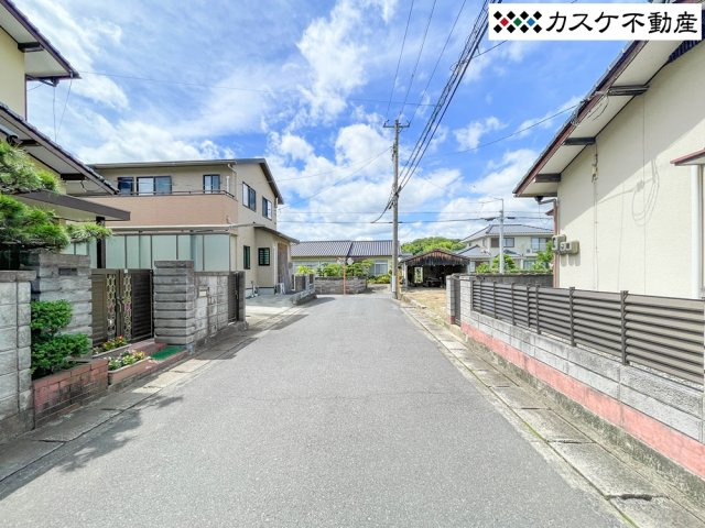 西側接道：公道　約5ｍ
