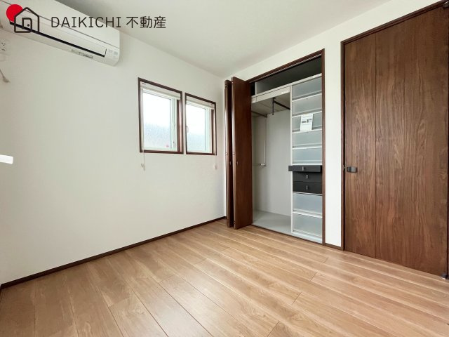 洋室