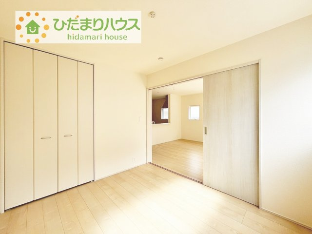 木の温もりがやさしいフローリング♪