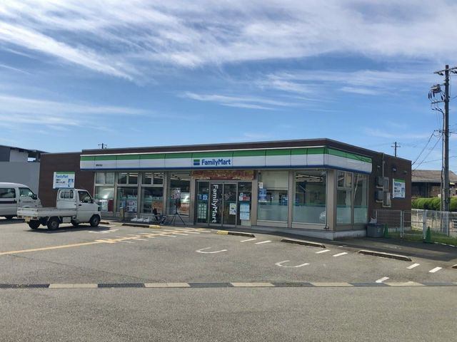 ファミリーマート豊岡庄境店　3350m